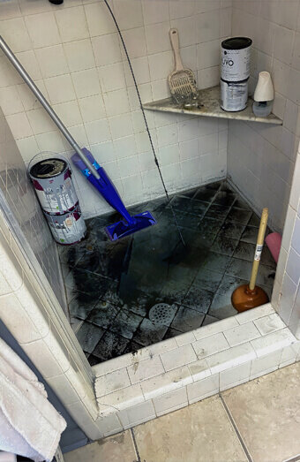 https://plumbermaddington.com.au/uploads/2025/06/blocked-drains-781929.jpg