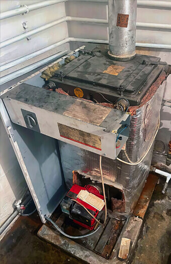 https://plumbermaddington.com.au/uploads/2025/06/emergency-plumbing-619707.jpg