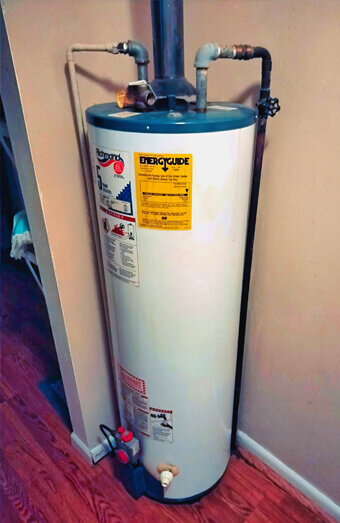 https://plumbermaddington.com.au/uploads/2025/06/hot-water-375140.jpg