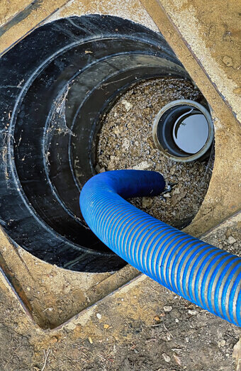 https://plumbermaddington.com.au/uploads/2025/06/pipe-relining-84958.jpg